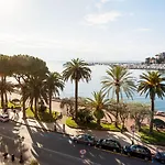 Отель Vesuvio Рапалло