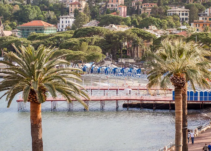 Szálloda Vesuvio Rapallo