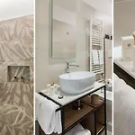 Hotel Vesuvio 3*