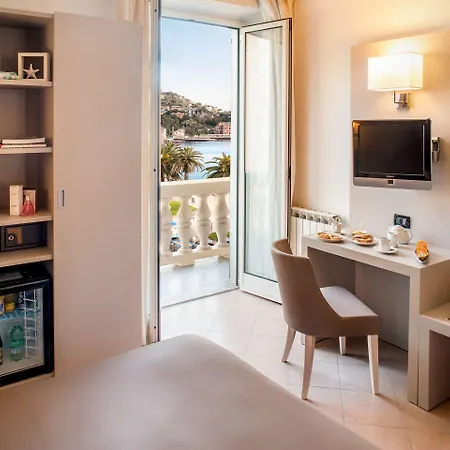 Hotel Vesuvio Rapallo