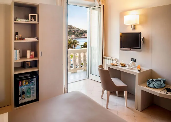 Hotel Vesuvio Rapallo