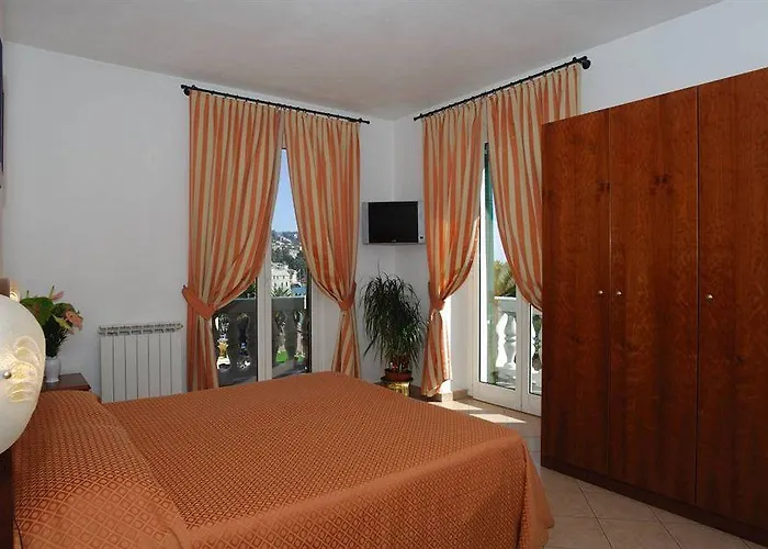 Vesuvio Hotel 3*